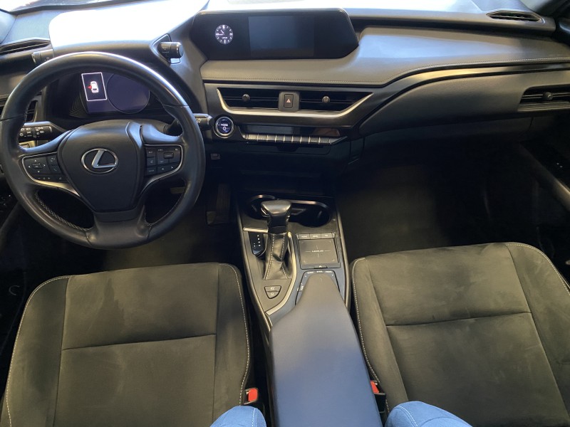 LEXUS UX 250H HYBRIDE EN VENTE VERS SIX FOURS 83