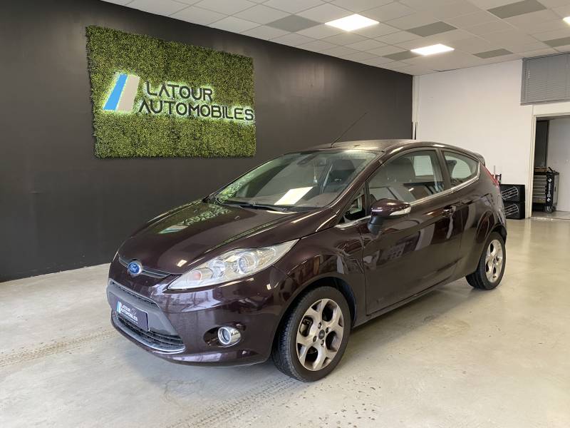 FORD FIESTA 1.6 Ti-VCT - 120 ch . en vente a SIX FOURS LES PLAGES