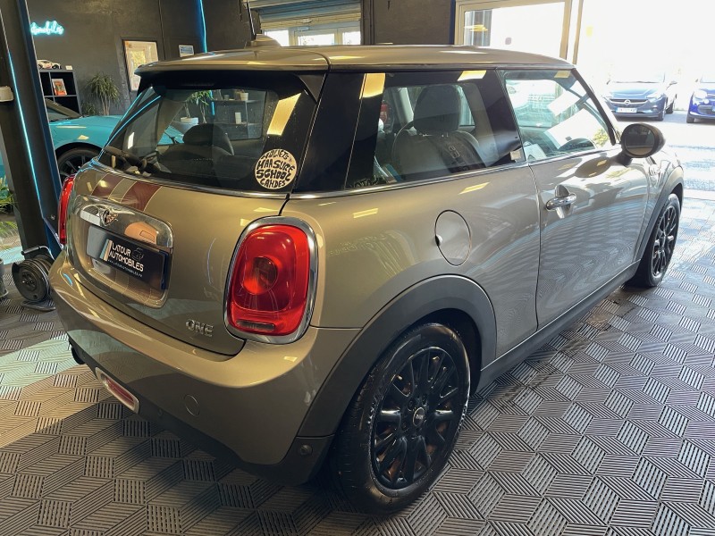 MINI ONE SHOREDITCH 102CV ESSENCE D'OCCAS A BANDOL DANS LE 83